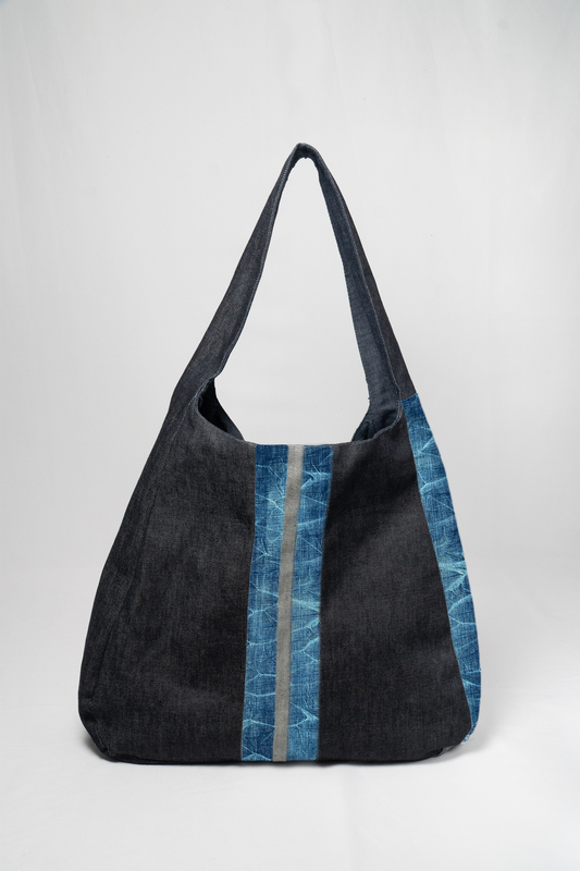 The Buckey Bag - Dark Blue Wrinkle Wash