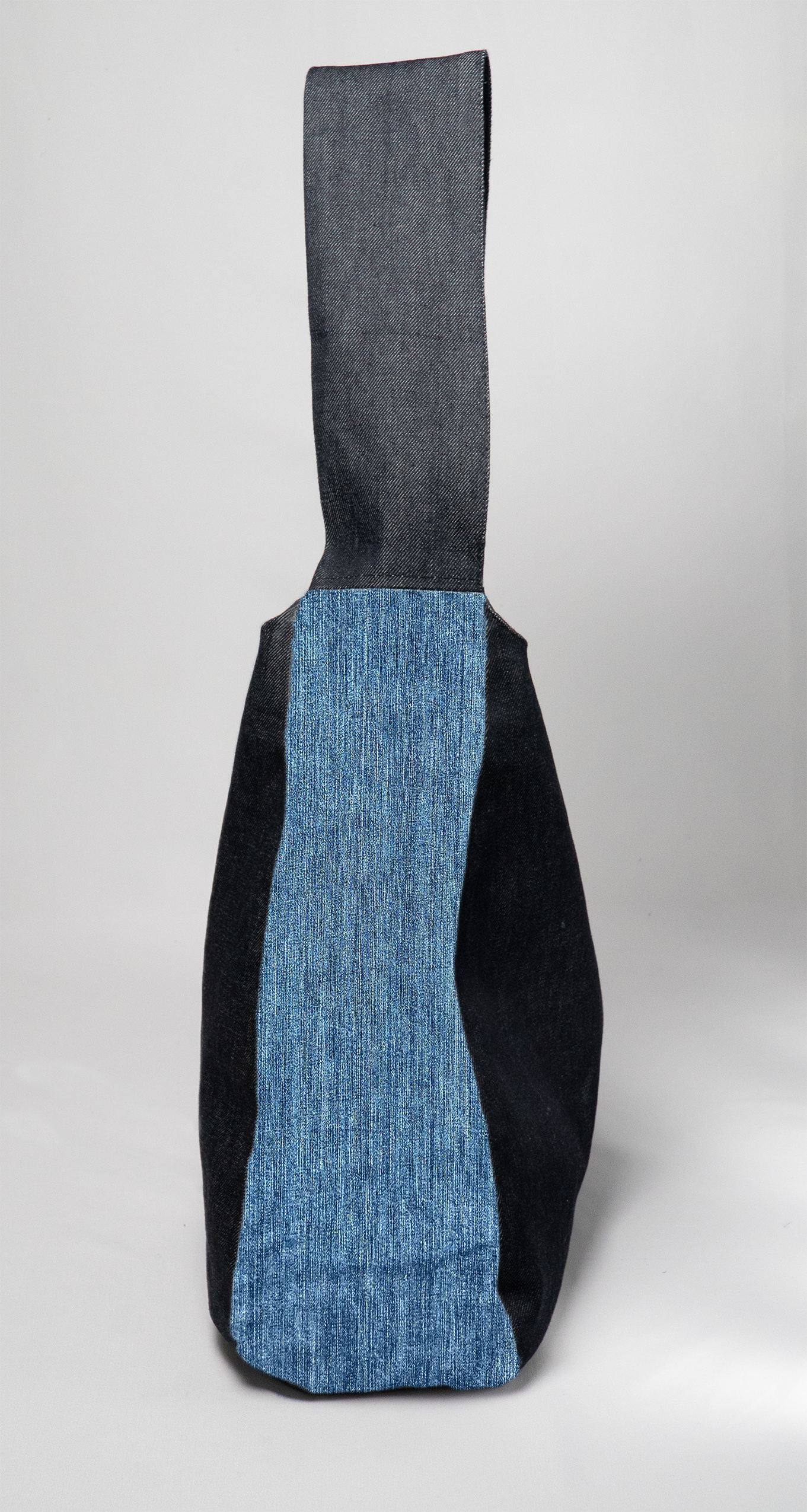 The Buckey Bag - Medium Blue Slub Denim